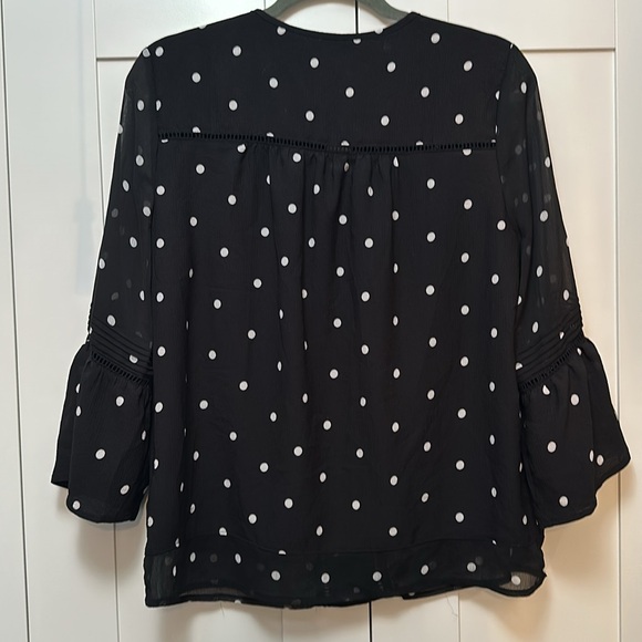 Polka Dot Bell Sleeved ChiffonTop V Neck Black & White Slit Sz MED NWOT - Picture 2 of 5